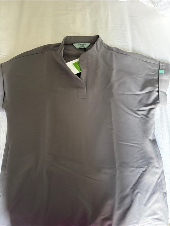 Garde-Malade Tops - Garde Malade Mandarin Style Scrub Top